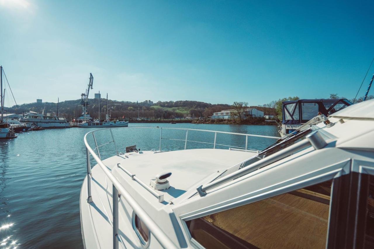 No Limit Charter Bateau Avec Parking Prive Proche Centre-Ville Rouen Exterior photo