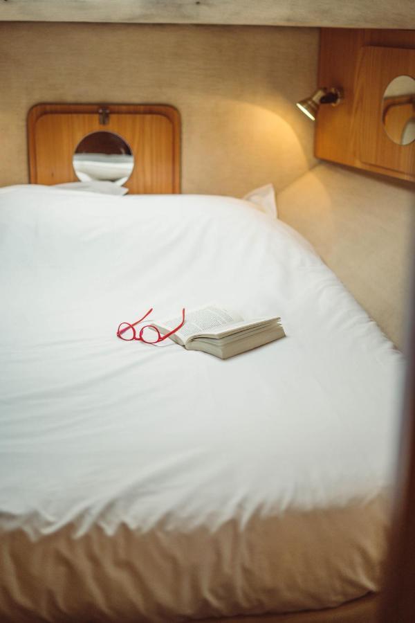 No Limit Charter Bateau Avec Parking Prive Proche Centre-Ville Rouen Exterior photo